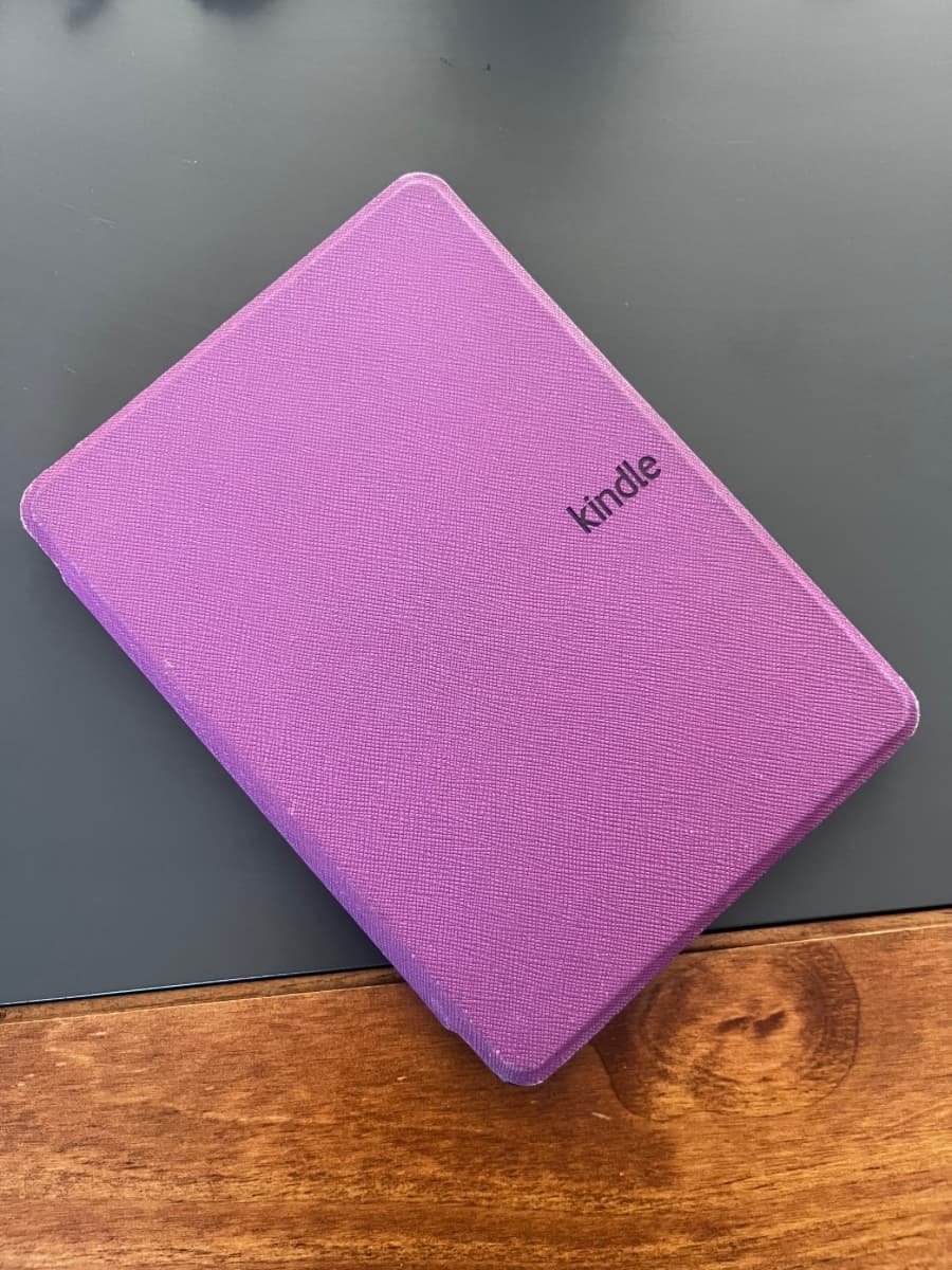 Kindle  Amazon Paperwhite 11gen + funda