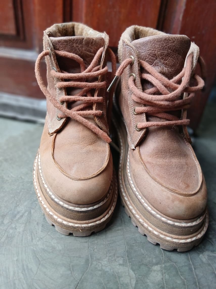 Botas de invierno con flores estampadas N28
Zapatos N 36 
Zapatos nuevos N40