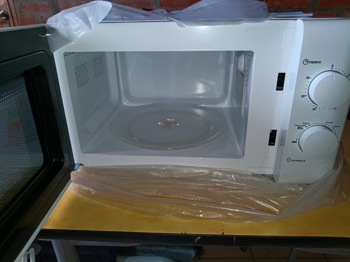 Microondas BGH Quick Chef nuevo 