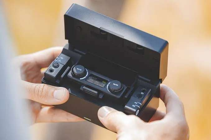 Mic Hollyland Lark 150 Corbatero Inalámbrico Omni Negro