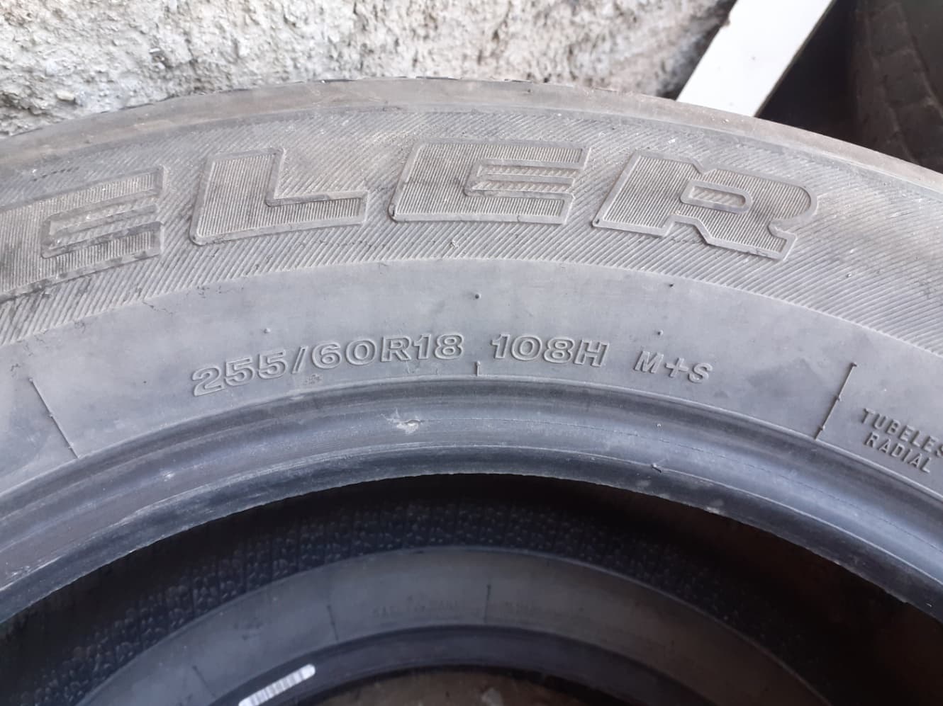 Cubiertas usadas.... 205/ 60 /R18