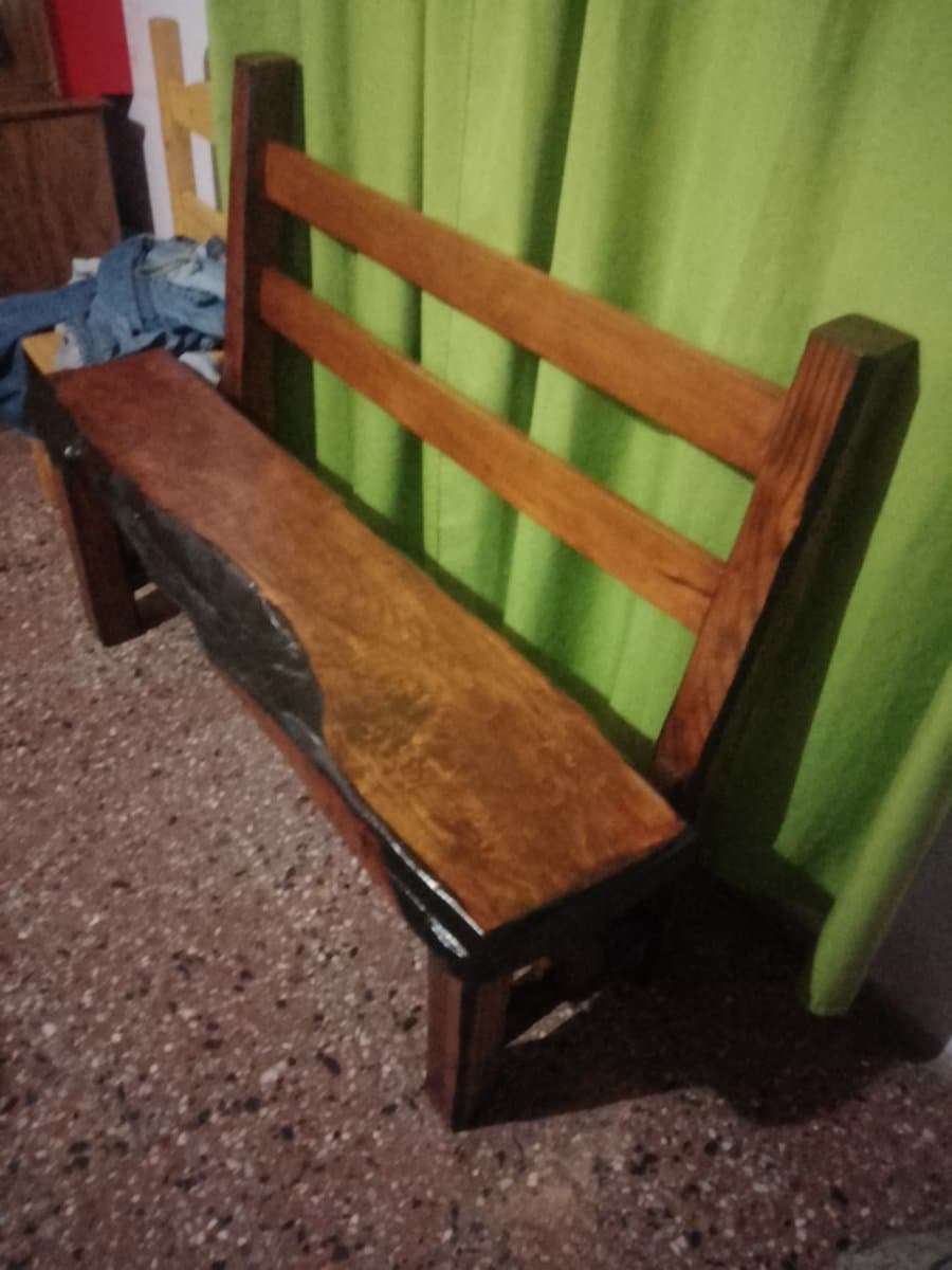Banco de madera rustico artesanal