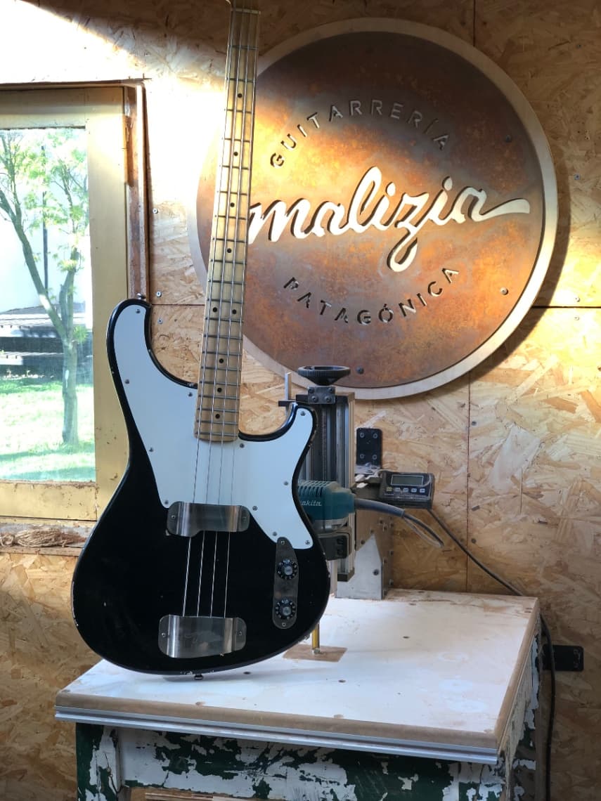 Guitarreria Malizia, construcción y reparación de guitarras y bajos