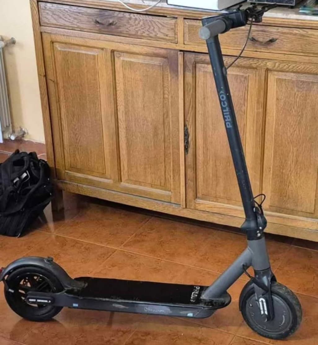 Monopatín eléctrico philco (para arreglar)