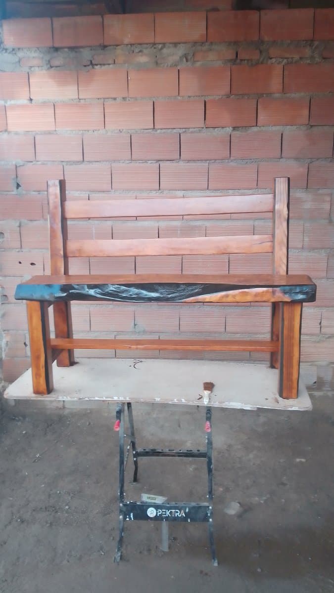 Banco de madera rustico artesanal