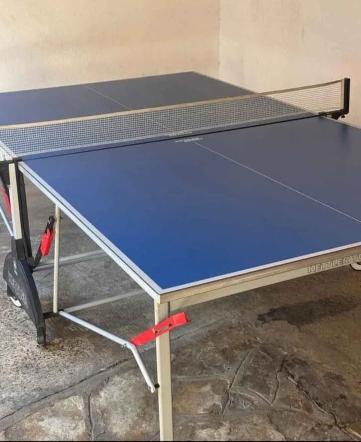 Mesa ping pong profesional Kettler excelente estado