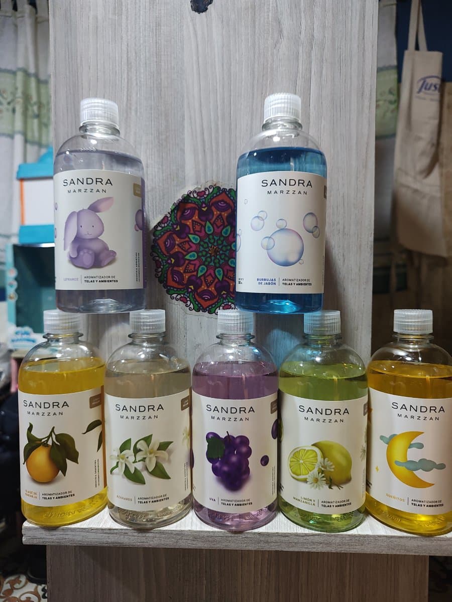 Perfuminas Y Aerosoles Disponibles. Sandra Marzzan 