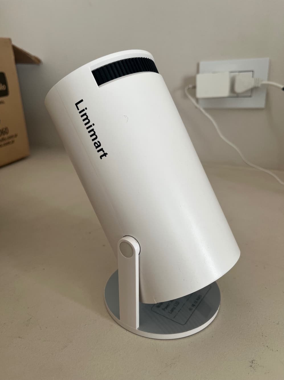 Proyector Limimart 4k smart 